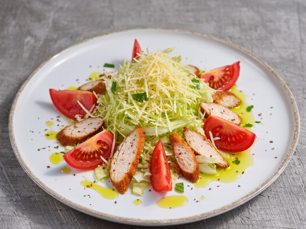 Салат из пекинской капусты с курицей